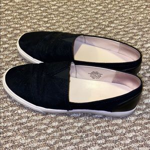 Nine West Slip On Sneaker